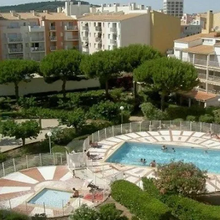 Cap D'agde, 1 Piece, 2 Personnes - Fr-1-249-80 Agde